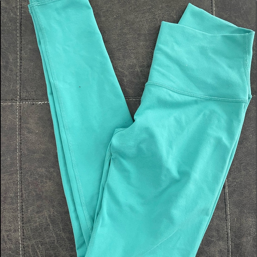 Alo leggings